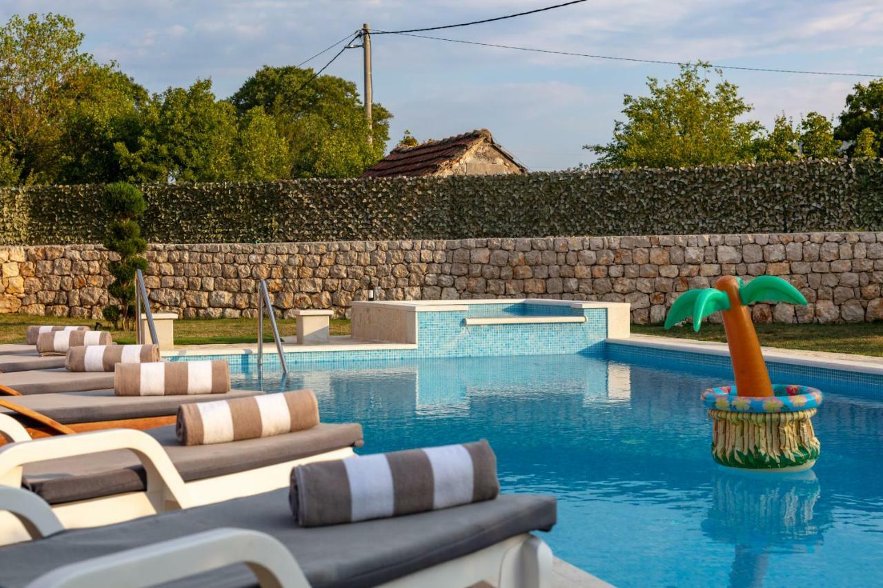 Luxury Villa Poquito Zagvozd Exterior foto